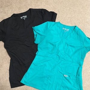 Grey’s Anatomy by Barco scrub tops size medium. Black and teal.